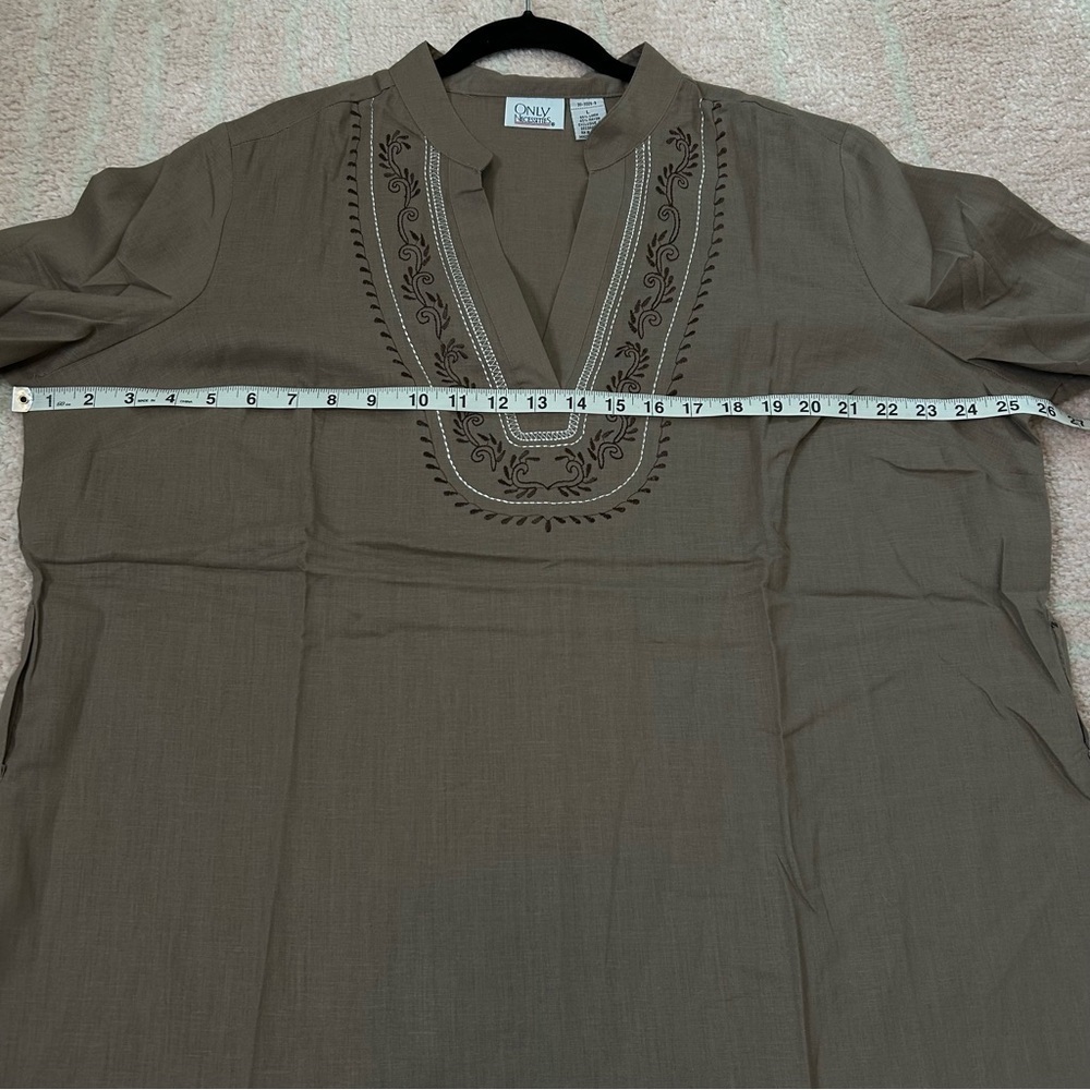 NWOT Only Necessities Taupe Brown Embroidered Tunic Top Linen Blend Size Large - Picture 6 of 10